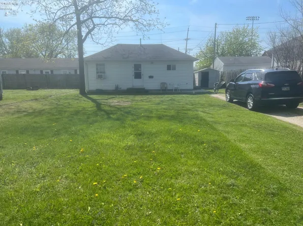 512 Laurel Ave, Pt Clinton, OH 43452