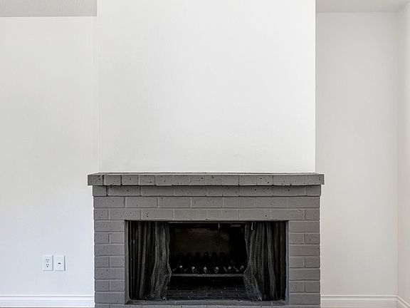 4th image of 14223 SE Arista Dr