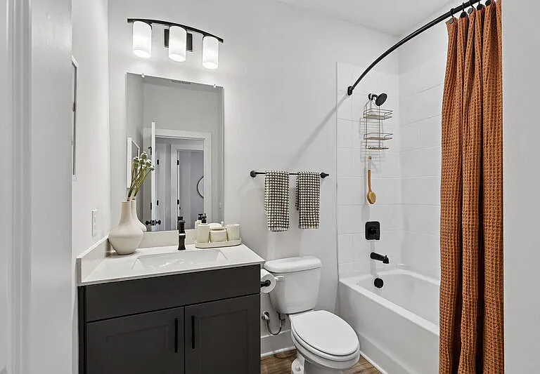 HARMON West Meade by Crescent Communities — Photo 20