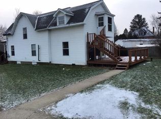 408 N Main St, Harrisville, PA 16038