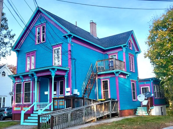 53 Messer Street, Laconia, NH 03246