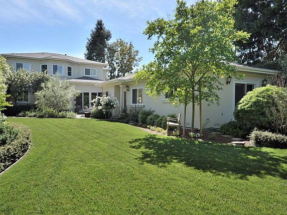 3rd image of 278 Carmelita Dr