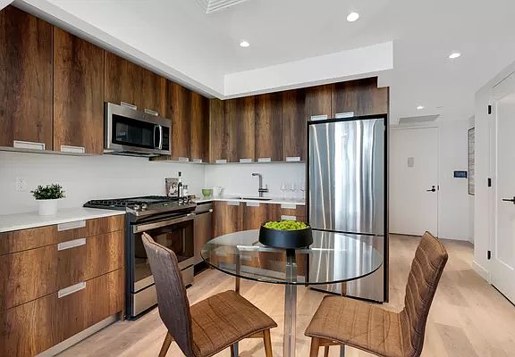 2nd image of 350 W 45th St #2A