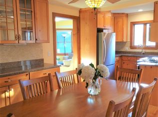 8 Jackson St #2, Beverly, MA 01915