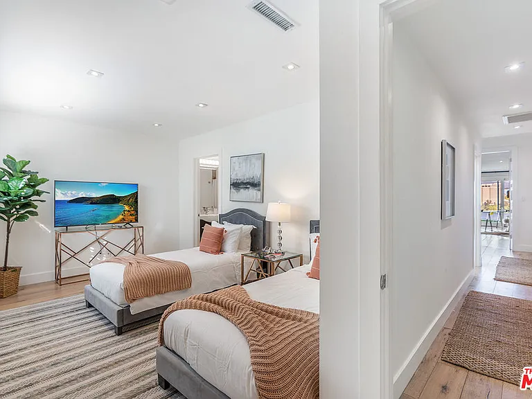 10901 Terryview Dr — Photo 38