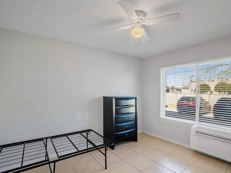 150 S Main St #101 — Photo 10