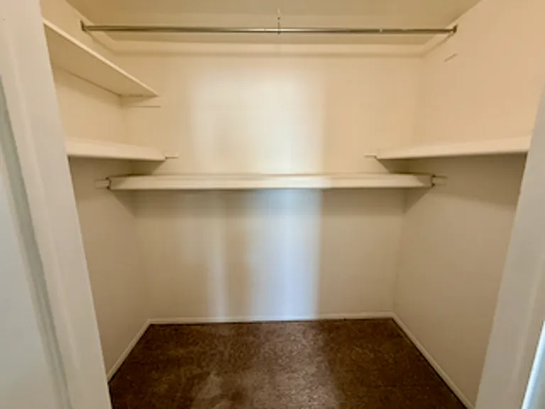 2802 Willow Ct — Photo 14