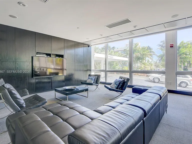 1200 West Ave #1410 — Photo 33