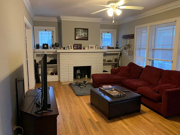3rd image of 2056 Lewis Dr