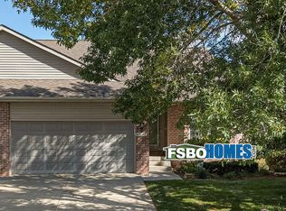 5535 Red Fox Rd, Bettendorf, IA 52722