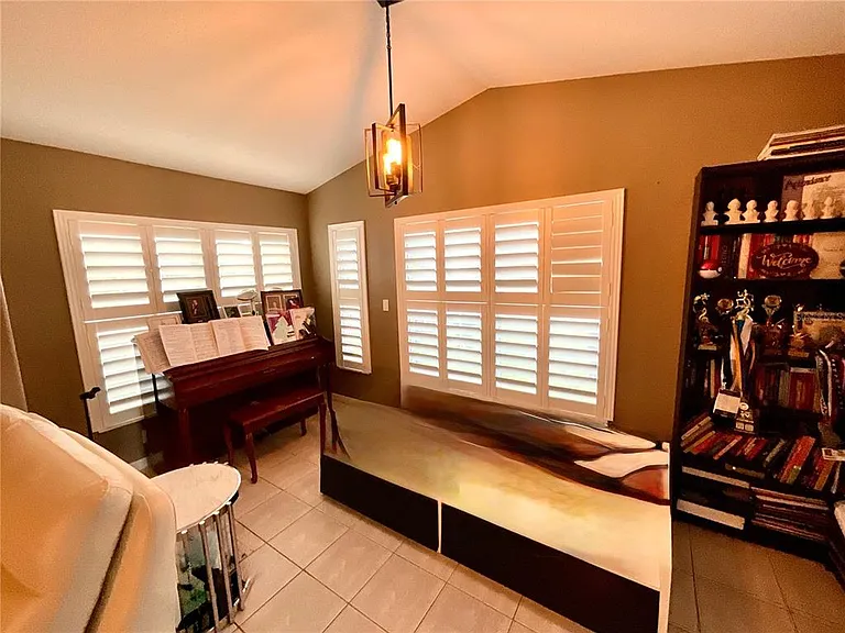 2789 Morningside Dr — Photo 14