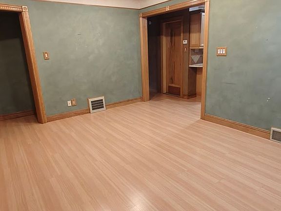 3rd image of 26598 Sunningdale Dr