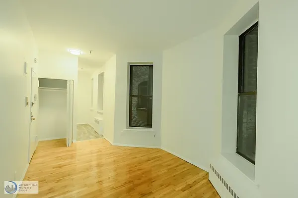 Rented by Metropolitan Property Group | media 5