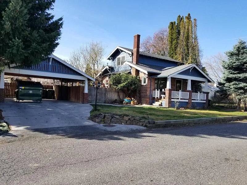 2808 Canterbury Ln photo 1
