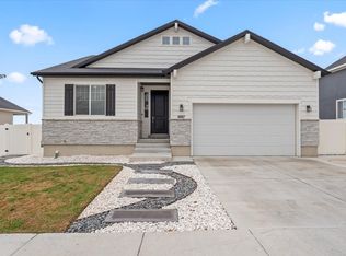 1887 E Rock Hollow Rd, Lake Pt, UT 84074