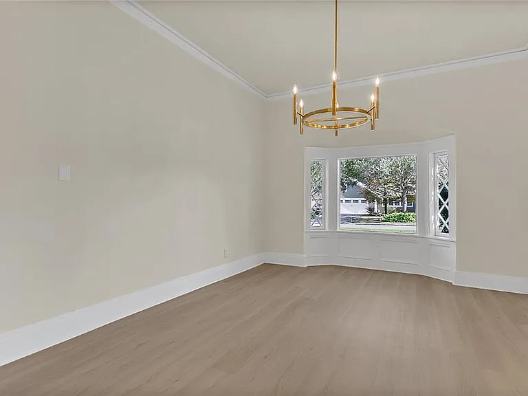 226 Elliott Ave — Photo 14