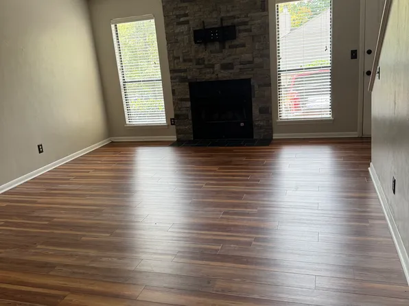 7003 Pine Ct, Roanoke, VA 24018