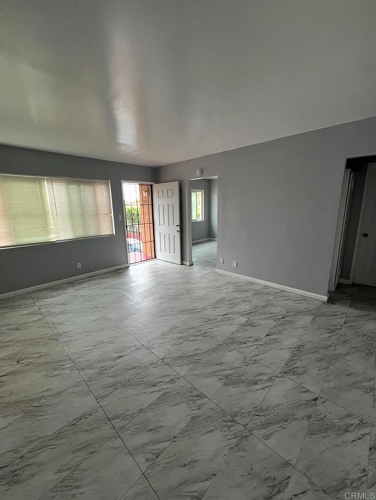 Building Photo - 3739 Teak St