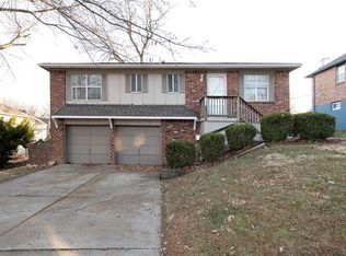 16917 E 35th Ter, Independence, MO 64055