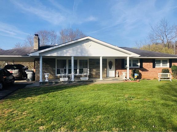 3rd image of 103 Hatfield Dr