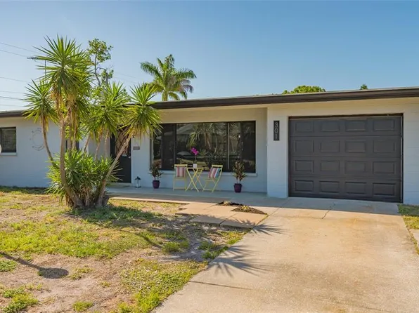 301 60th St W, Bradenton, FL 34209