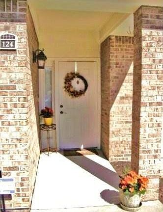 2nd image of 124 Furnace Run Dr