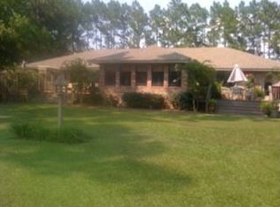 9470 Wilson Rd, Elberta, AL 36530
