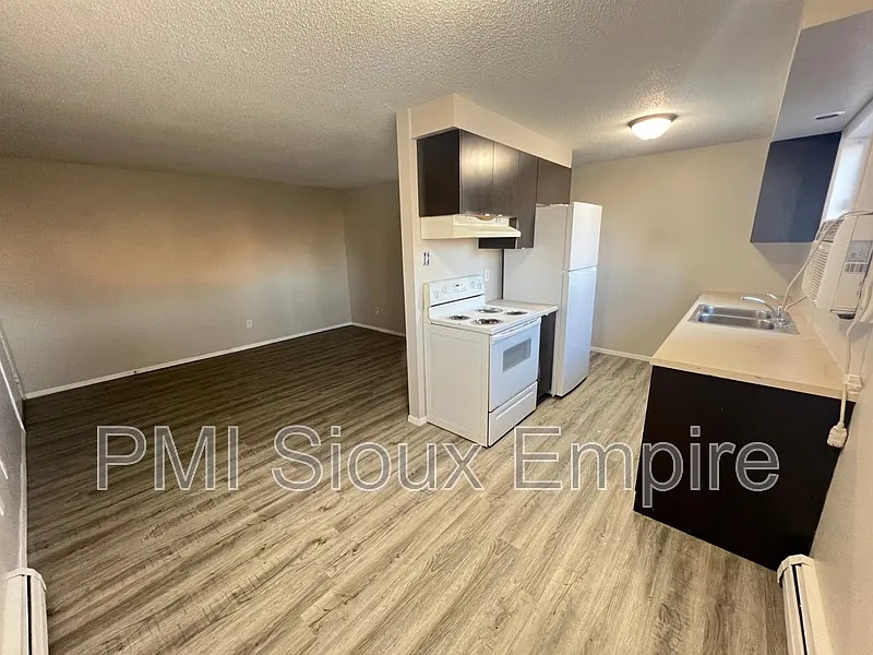 1 bed, 1.0 bath, 800 sqft, $775 — Photo 4