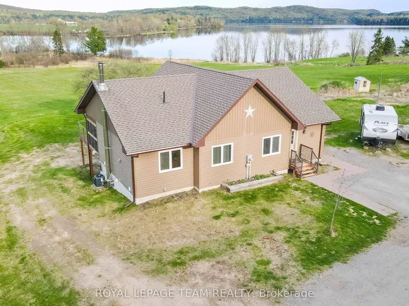 299 Siberia Rd, Madawaska Valley, ON K0J 1B0