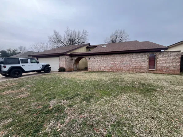 8725 Rolling Green Ave, Oklahoma City, OK 73132