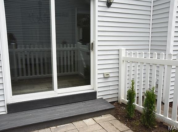 5th image of 1207 Chancellor Dr
