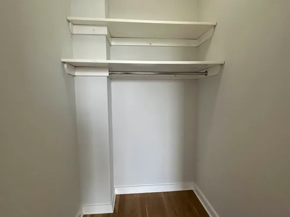 71-13 60 Lane image 11 of 17