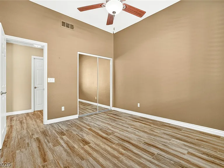 2750 Pine Flat Ct — Photo 17