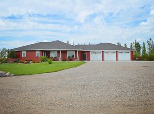 7220 37th St N, Moorhead, MN