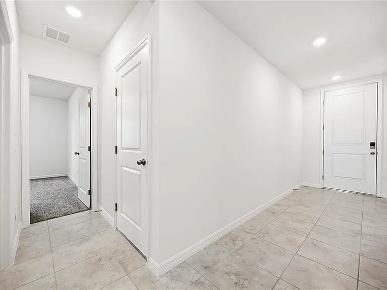 5009 Katrina Dr — Photo 16