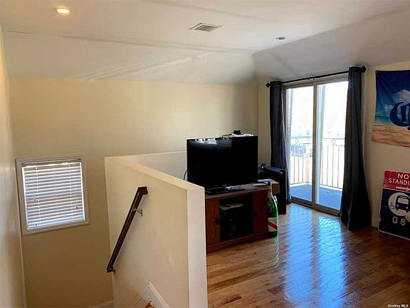 2nd image of 17028 Grand Central Pkwy #2