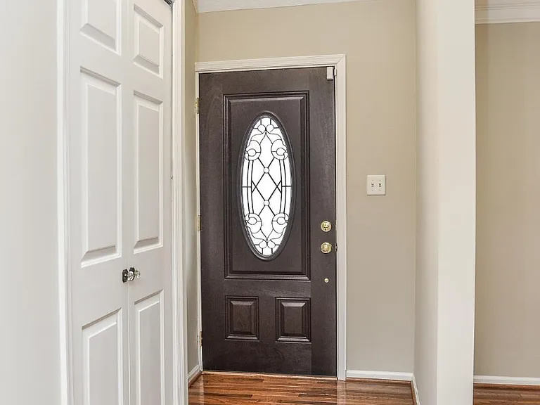 7200 Hopkins Ct — Photo 5