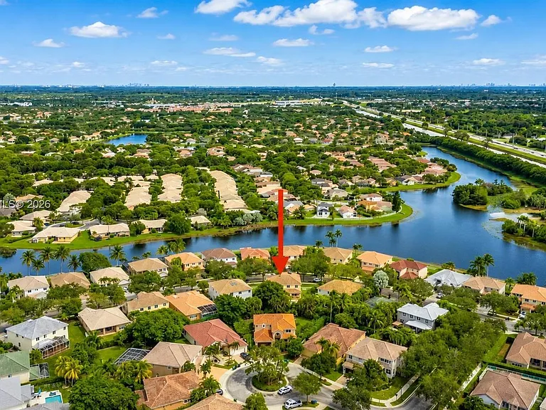 4228 Laurel Ridge Cir — Photo 42