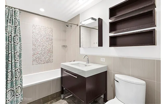 Rented by Douglas Elliman | media 27