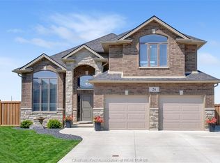 24 Sienna Ct, Chatham Kent, ON N7M 0R9