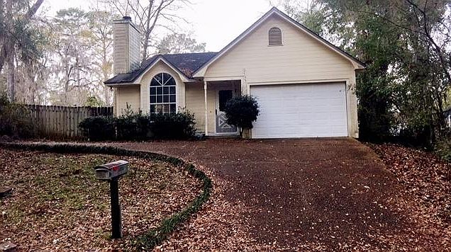 2nd image of 1525 Cinnamon Bear Cir
