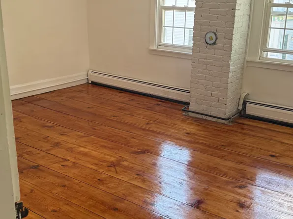 329 Main St #1, South Berwick, ME 03908