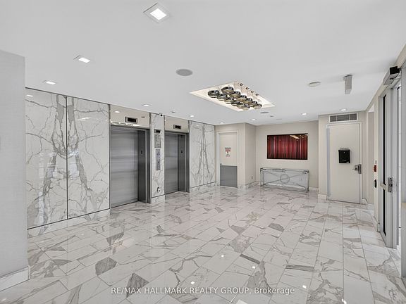 5th image of 201 Parkdale Ave #408