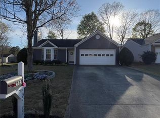 2523 Barndale Dr, Lawrenceville, GA 30044