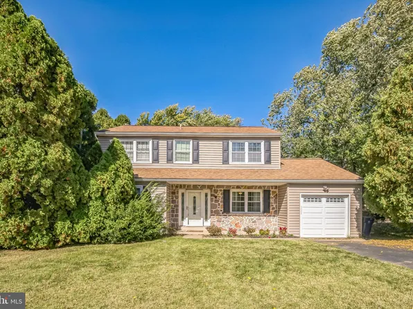 700 Fitzwatertown Rd, Glenside, PA 19038