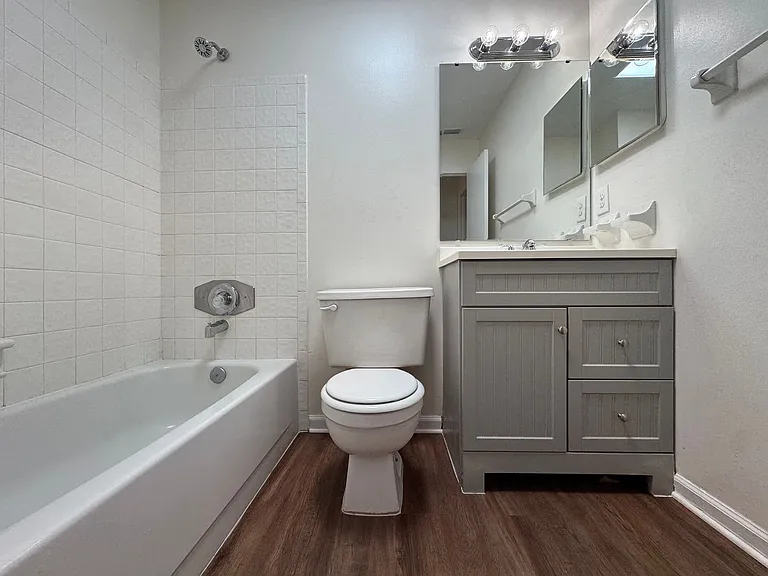 10272 Arrowhead Dr — Photo 13