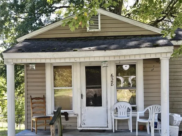 628 Church St, Eden, NC 27288