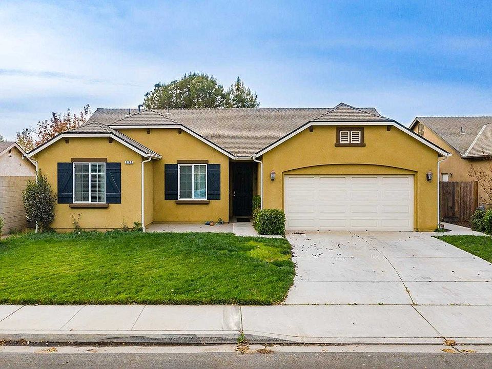 1st image of 2282 N Heron Dr