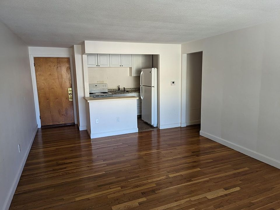 189 W Wyoming Ave Melrose, MA Zillow