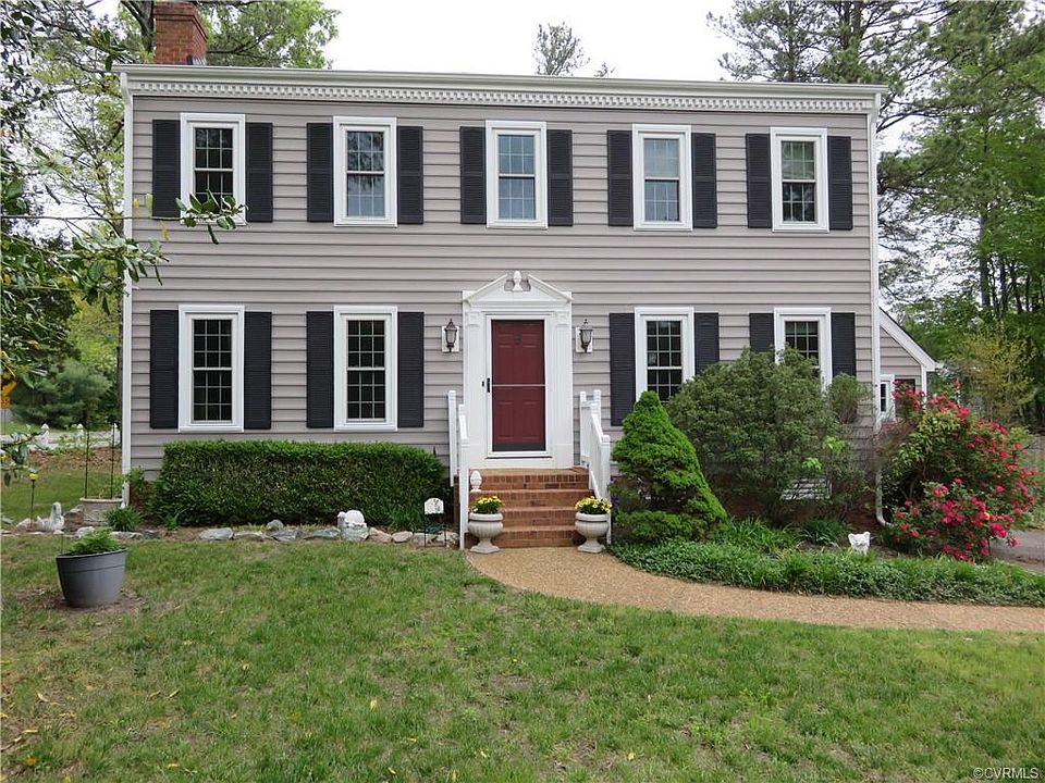 1st image of 9740 Kingscroft Dr